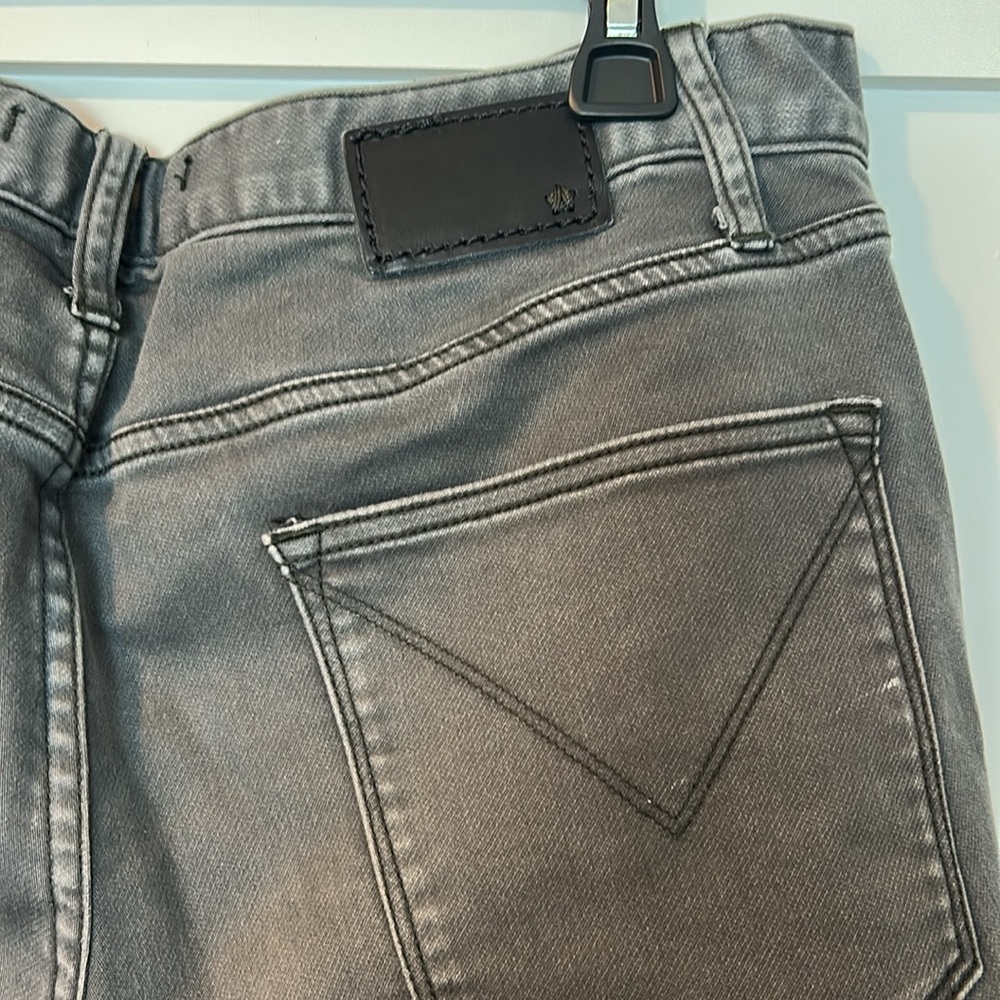 John Varvatos Charcoal Jeans size 32. Bowery slim straight fit. Worn twice - Picture 3 of 5